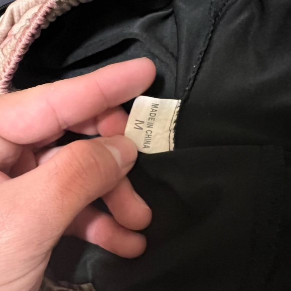 gym shorts with built in compression - Picture 4 of 4